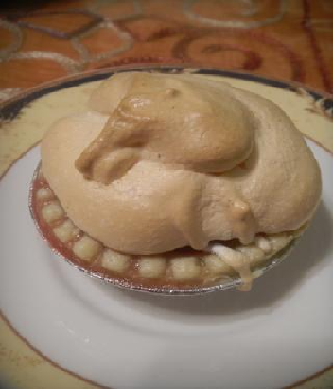 Perentaartjes met vanille ijs