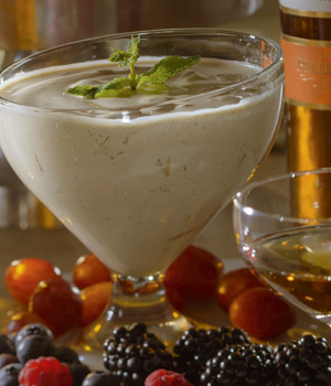 Fruitige  Panna Cotta  met yoghurt