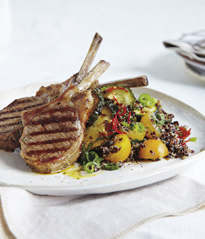 Lamskoteletten met courgette quinoasalade