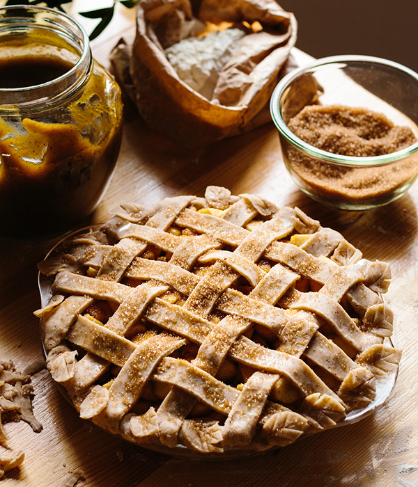 Appeltaart met amaretto  en abrikozenjam 